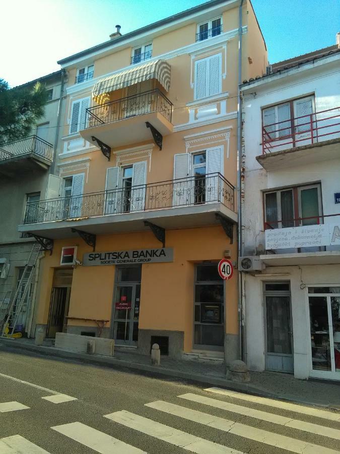 Apartment Sandra 2+2 *** Crikvenica Exteriér fotografie