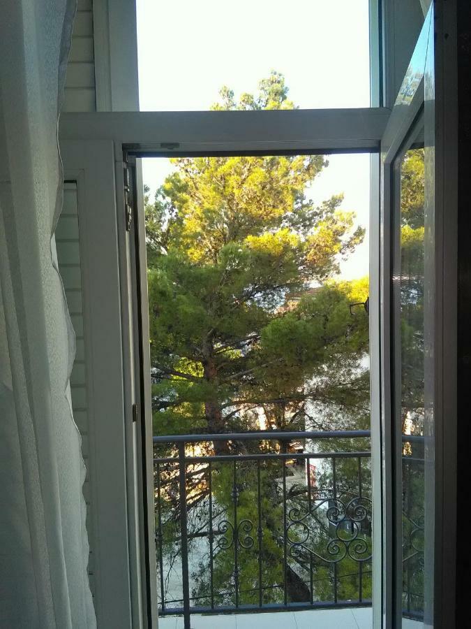 Apartment Sandra 2+2 *** Crikvenica Exteriér fotografie